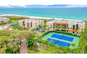 7564 Bayshore Dr, Treasure Island, FL 33706, Sold 05/02/22