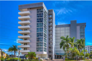 470 3rd St S, St. Petersburg, FL 33701, Sold 04/14/22