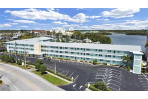 1819 Shore Dr S, South Pasadena, FL 33707, Sold 06/10/22