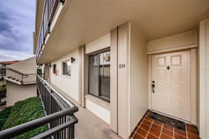 6372 PALMA DEL MAR BLVD S #219, ST PETERSBURG, FL 33715 Sold 10/03/22
