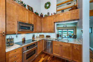 1111 Bayshore Blvd, Safety Harbor, FL 34695, Sold 04/20/22