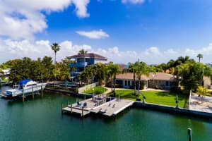 4128 Holland Dr, St Pete Beach, FL 33706, Sold 04/18/22