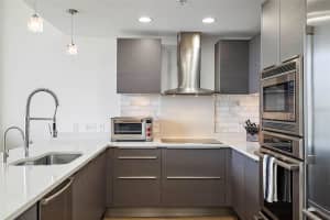 175 1st St S, St. Petersburg, FL 33701, Sold 05/05/22