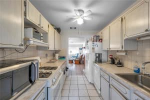 5247 81st St N, St. Petersburg, FL 33709, Sold 06/30/22