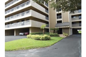 1712 Golf View Dr, Tarpon Springs, FL 34689, Sold 05/05/22
