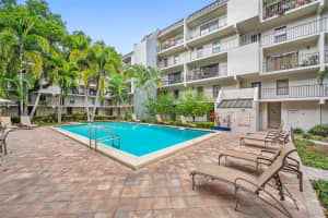 105 4th Ave NE, St. Petersburg, FL 33701, Sold 04/28/22