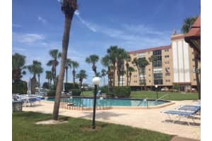 10190 Imperial Point Dr W, Largo, FL 33774, Sold 06/08/22