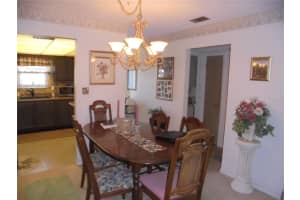 5287 81st St N, St. Petersburg, FL 33709, Sold 04/29/22