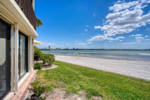 865 S Gulfview Blvd, Clearwater, FL 33767, Sold 03/28/22
