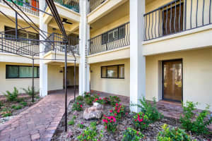 865 S Gulfview Blvd, Clearwater, FL 33767, Sold 03/28/22