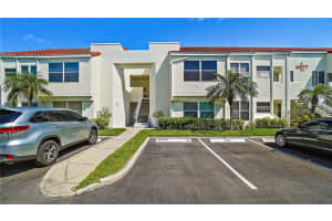 6077 Bahia Del Mar Blvd S, St. Petersburg, FL 33715, Sold 03/15/22