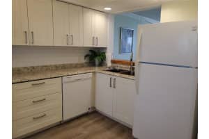 17900 Gulf Blvd, Redington Shores, FL 33708, Sold 04/05/22