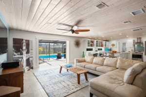 4130 40th St S, St. Petersburg, FL 33711, Sold 04/12/22