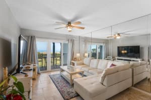 7434 Bayshore Dr, Treasure Island, FL 33706, Sold 04/28/22