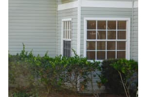 6923 Stonesthrow Cir N, St. Petersburg, FL 33710, Sold 04/27/22