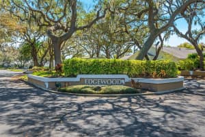 2811 Featherstone Dr, Holiday, FL 34691, Sold 04/18/22