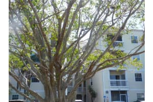 6817 Stonesthrow Cir N, St. Petersburg, FL 33710, Sold 04/27/22