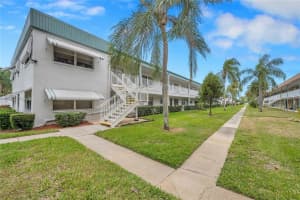 5217 81st St N, St. Petersburg, FL 33709, Sold 04/29/22