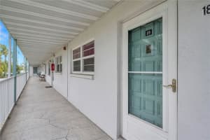5217 81st St N, St. Petersburg, FL 33709, Sold 04/29/22