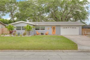 2394 Jones Dr, Dunedin, FL 34698, Sold 04/25/22