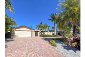 2850 Alton Dr, St Pete Beach, FL 33706, Sold 04/20/22