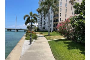 5220 Brittany Dr S, St. Petersburg, FL 33715, Sold 05/06/22