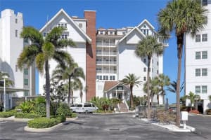 1586 Gulf Blvd, Clearwater, FL 33767, Sold 04/13/22