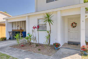 1709 Azalea Ct, Oldsmar, FL 34677, Sold 04/25/22