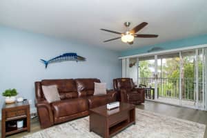 9808 Indian Key Trail, Seminole, FL 33776, Sold 06/03/22
