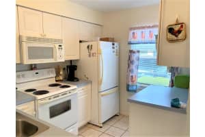 9123 Mission Oaks Blvd, Seminole, FL 33776, Sold 05/16/22
