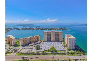 5130 BRITTANY DR S #105, ST PETERSBURG, FL 33715 Sold 07/12/22