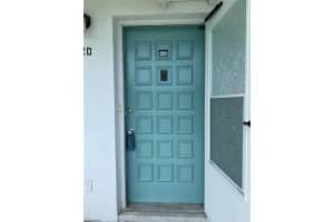 5267 81ST ST N #20, ST PETERSBURG, FL 33709 Sold 08/15/22