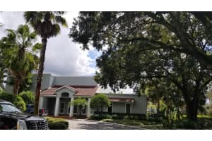 2835 Somerset Park Dr, Tampa, FL 33613, Sold 10/25/22