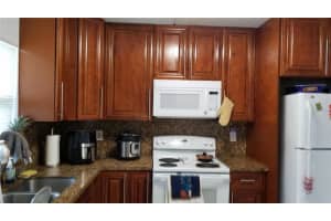 2835 Somerset Park Dr, Tampa, FL 33613, Sold 10/25/22