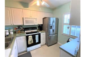 13915 Mission Oaks Blvd, Seminole, FL 33776, Sold 05/18/22