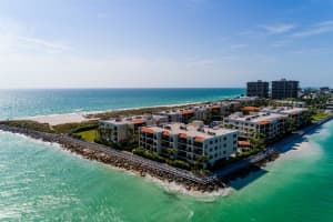 7434 Bayshore Dr, Treasure Island, FL 33706, Sold 05/23/22