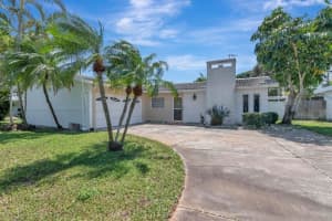 6947 Shore Dr S, South Pasadena, FL 33707, Sold 05/27/22