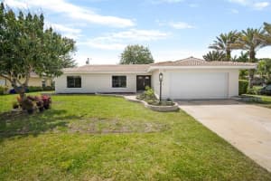 10486 MONARCH DR, LARGO, FL 33774 Sold 09/23/22
