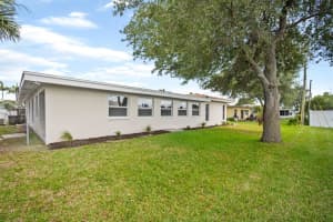 10486 MONARCH DR, LARGO, FL 33774 Sold 09/23/22
