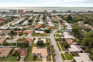 10486 MONARCH DR, LARGO, FL 33774 Sold 09/23/22