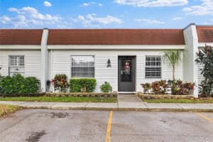 9136 Oakwood Ln, Seminole, FL 33776, Sold 05/23/22