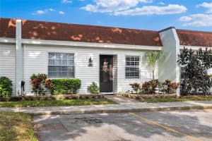 9136 Oakwood Ln, Seminole, FL 33776, Sold 05/23/22