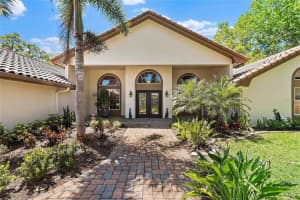 3001 CREST DR, CLEARWATER, FL 33759 Sold 08/25/22
