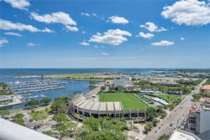 175 1st St S, St. Petersburg, FL 33701, Sold 06/01/22