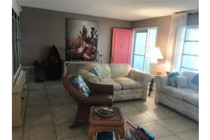 9263 140th Way N, Seminole, FL 33776, Sold 05/26/22