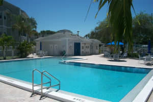 6939 Stonesthrow Cir N, St. Petersburg, FL 33710, Sold 06/07/22