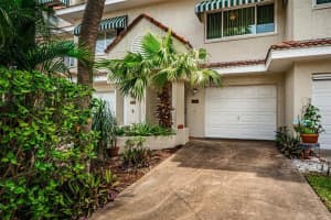 4605 MIRABELLA CT, ST PETE BEACH, FL 33706 Sold 09/07/22