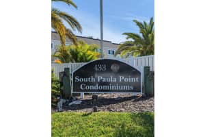 433 Paula Dr S, Dunedin, FL 34698, Sold 05/18/22