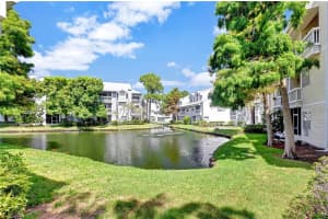 6931 STONES THROW CIR N #5106, ST PETERSBURG, FL 33710 Sold 07/15/22