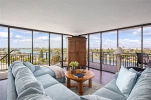 7600 BAYSHORE DR #806, TREASURE ISLAND, FL 33706 Sold 10/05/22